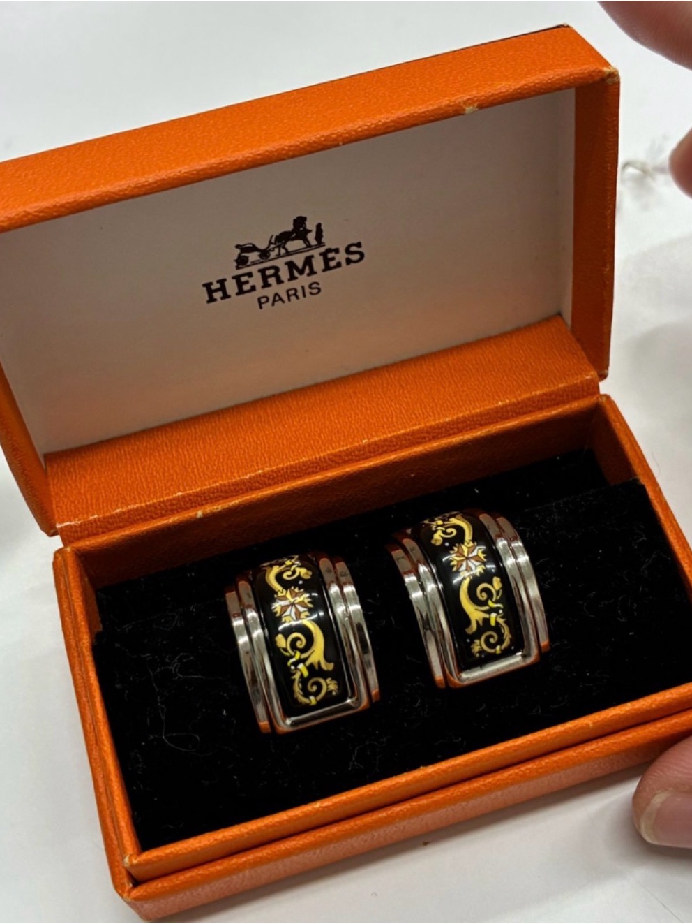 Hermes Vintage Cloisonne' Luxury Enamel Floral Clip On Earrings In Original Box